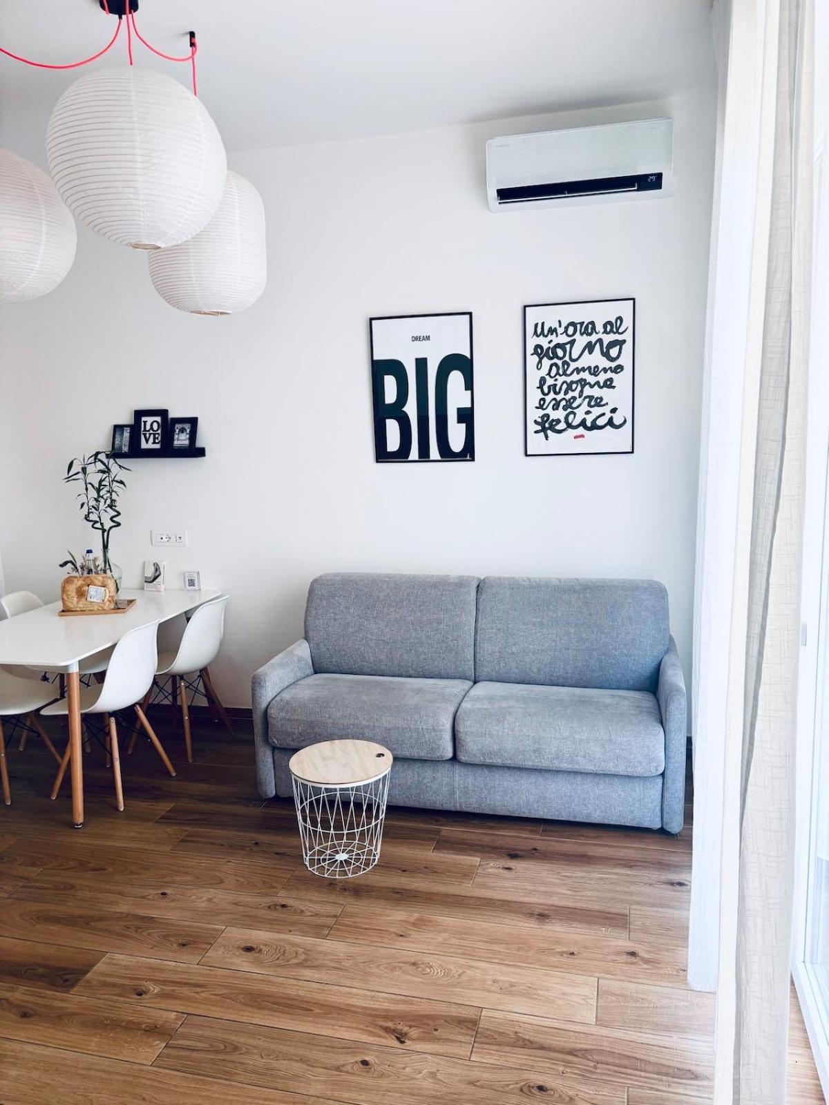 M4 White Monolocale Moderno E Funzionale Apartment Scandicci Exterior photo