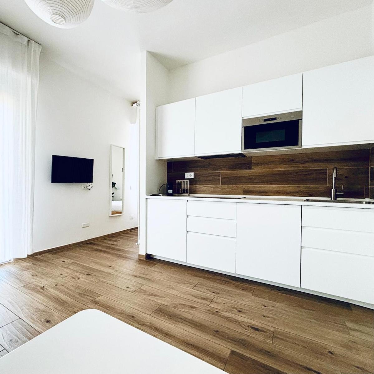 M4 White Monolocale Moderno E Funzionale Apartment Scandicci Exterior photo
